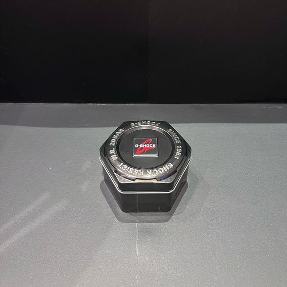 New Casio G-Shock watch - Picture 3 of 5